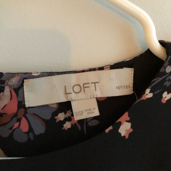 Two LOFT XXSP Work Blouses Floral Print - Picture 4 of 10